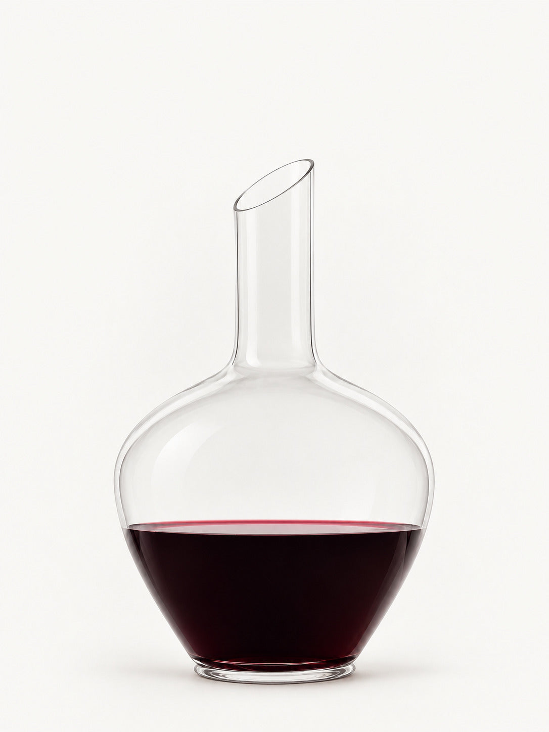 la Subtile decanter with red wine