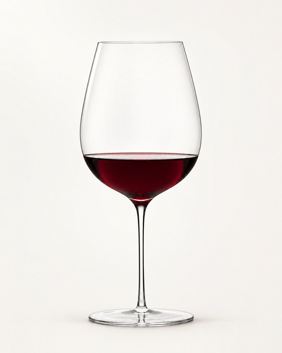 le Méridional wine glass with red wine
